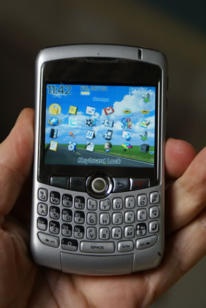 BlackBerry Curve On Vodafone UK Soon