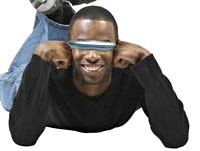 PDT Eye-Theatre Head-Mounted Multimedia Viewer