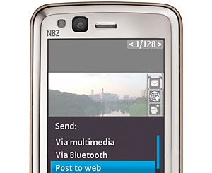 Nokia's N82 5MP Wi-Fi Phone