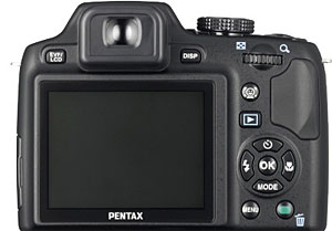 Pentax Goes Superzoom With New X70 Digital Camera