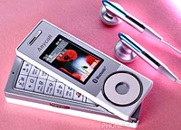 Samsung X838 Ultra Compact Phone/MP3 Player