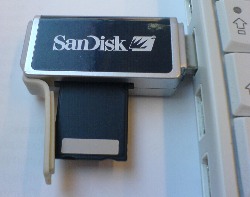 SanDisk MobileMate MS+: Review (99%): 2Gb MS Lifesaver
