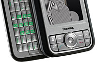 Toshiba G900 WVGA Smartphone Guns For The iPhone